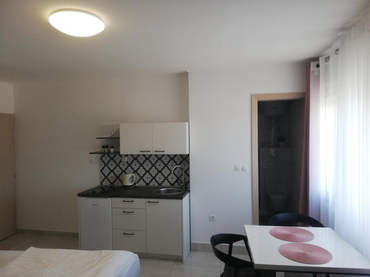 Susanj Apartment Karlobag